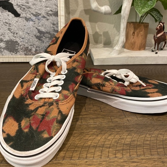 Vans Multicolor Women's Sneakers - Picture 5 of 6